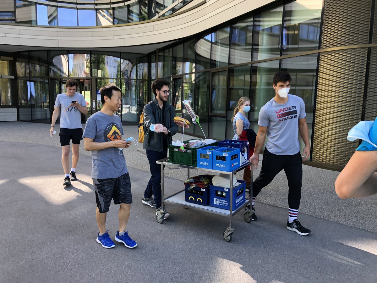 SaurLab's tweet photo. 1st joint Lab-Run of @SaurLab @SchneiderG_Dr @MaxReichertMD #RadLab and #MSS Lab. 
PI Team #Mimimi scored 1st place (of  course) and Oliver was our MVR (most valuable runner). Lots of fun at the Isar. 🤩 https://t.co/aP3JEYhAnH