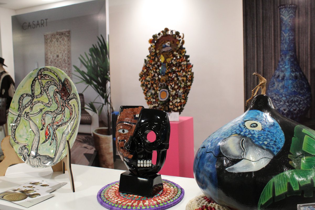 iifaem's tweet photo. Te invitamos a la @Filem_Mx   donde podrás admirar el talento de las y los artesanos mexiquenses en sus hermosas piezas. Te esperamos en el #CentroDeConvenciones #Edoméx https://t.co/SUKsqBr21i