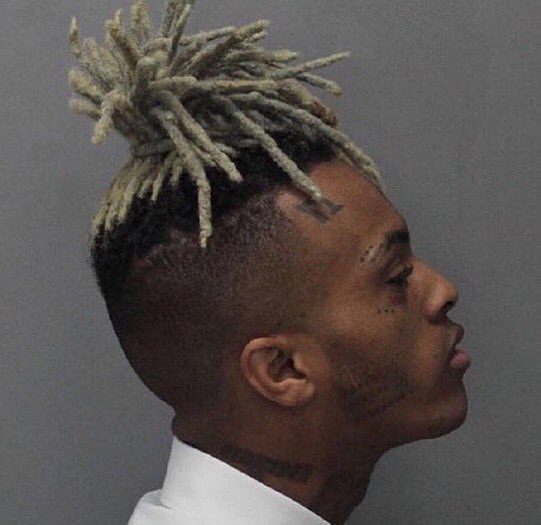 JxhFeelMe's tweet photo. “I’m trying my best to become the best me possible, and that is what you should be doing everyday aswell.”
- XXXTentacion https://t.co/NcXzZc6kWw