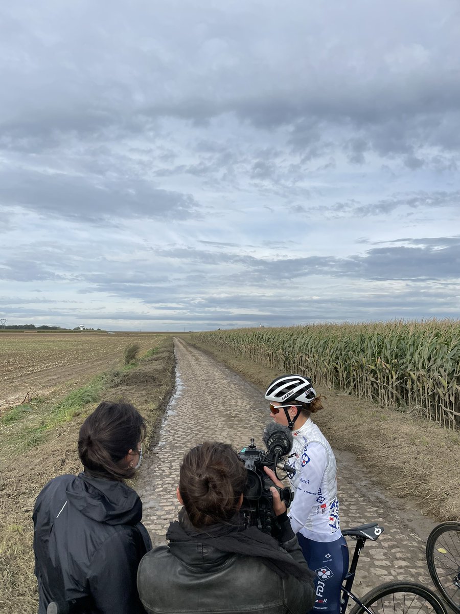 Stephen Delcourt (@stephendelcourt) on Twitter photo Demain @Paris_Roubaix 1ere edition Féminine, Retrouvez nous ce soir sur <a href="/toutlesport/">Tout Le Sport</a> en inside Demain @Paris_Roubaix 1ere edition Féminine, Retrouvez nous ce soir sur <a href="/toutlesport/">Tout Le Sport</a> en inside