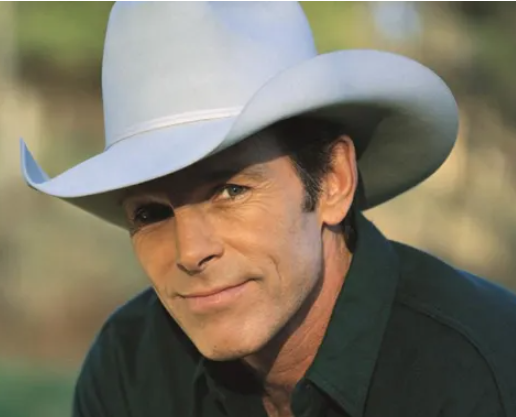 Happy Birthday Chris LeDoux!
What are your favorite Chris LeDoux songs / lyrics? 
