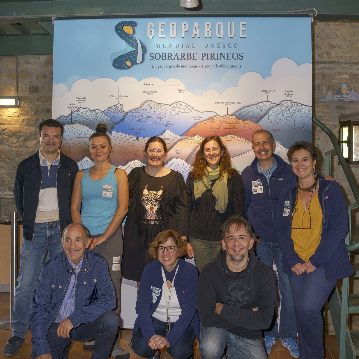 ¡Inaugurado el nuevo espacio del Geoparque Mundial Unesco Sobrarbe-Pirineos! Emocionados de haber colaborado en el contenido de los paneles con Fotoprisma, adjudicatarios del proyecto de renovación. Un gustazo trabajar con ellos y con el Geoparque.  <a href="/SobrarbeGeopark/">GparkSobrarbePirineo</a>