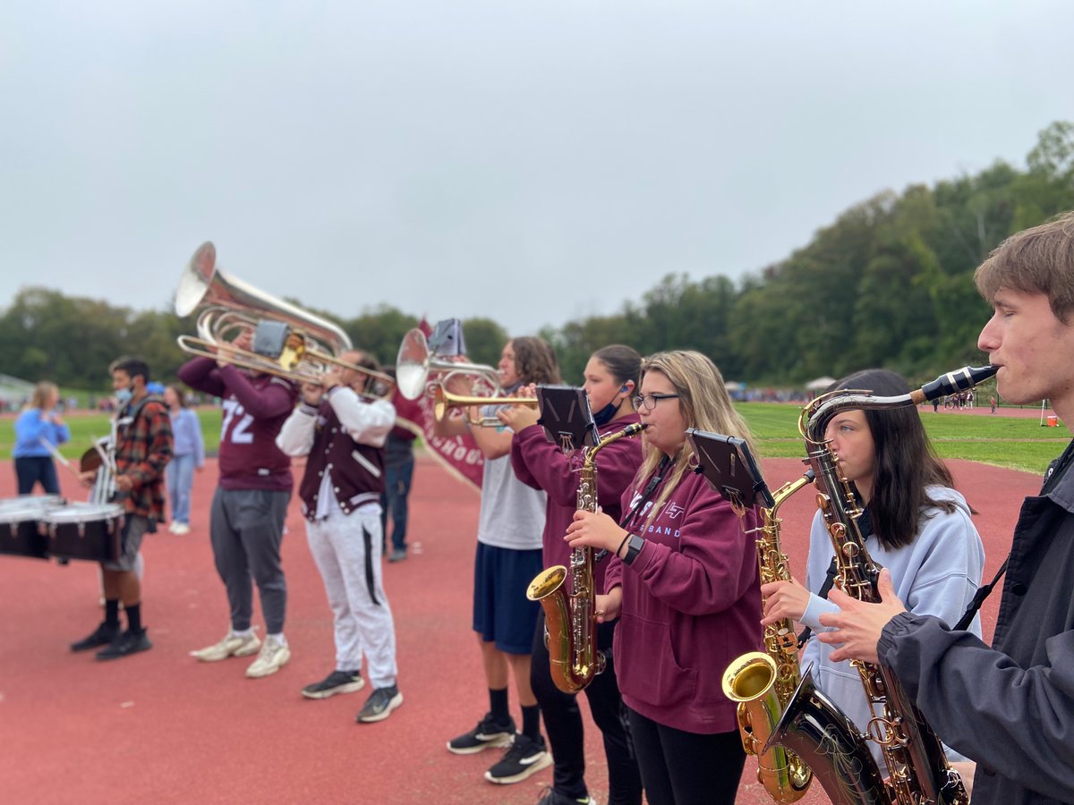 schick_pals's tweet photo. Visit Schick Elementary on Facebook for more images of Sock Walk 2021 https://t.co/YPfOY2y08e