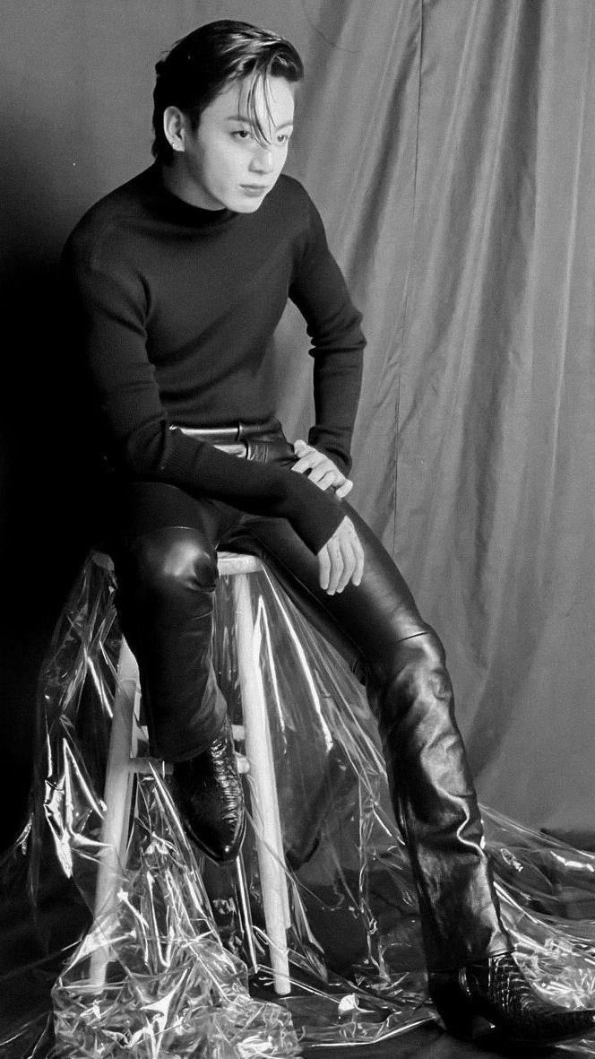 AY DIOS MÍO JKKKKK!! 💜