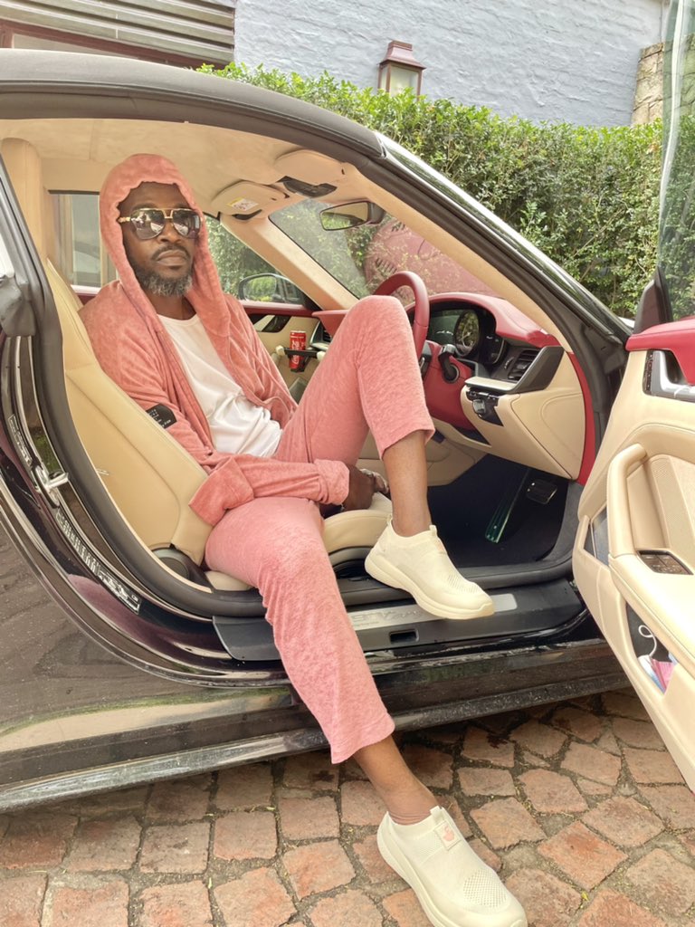 RealBlackCoffee's tweet image. Finally got my root of fame drip💧 Dankie Billiato!!!! @casspernyovest 🙏🏿🙏🏿🙏🏿