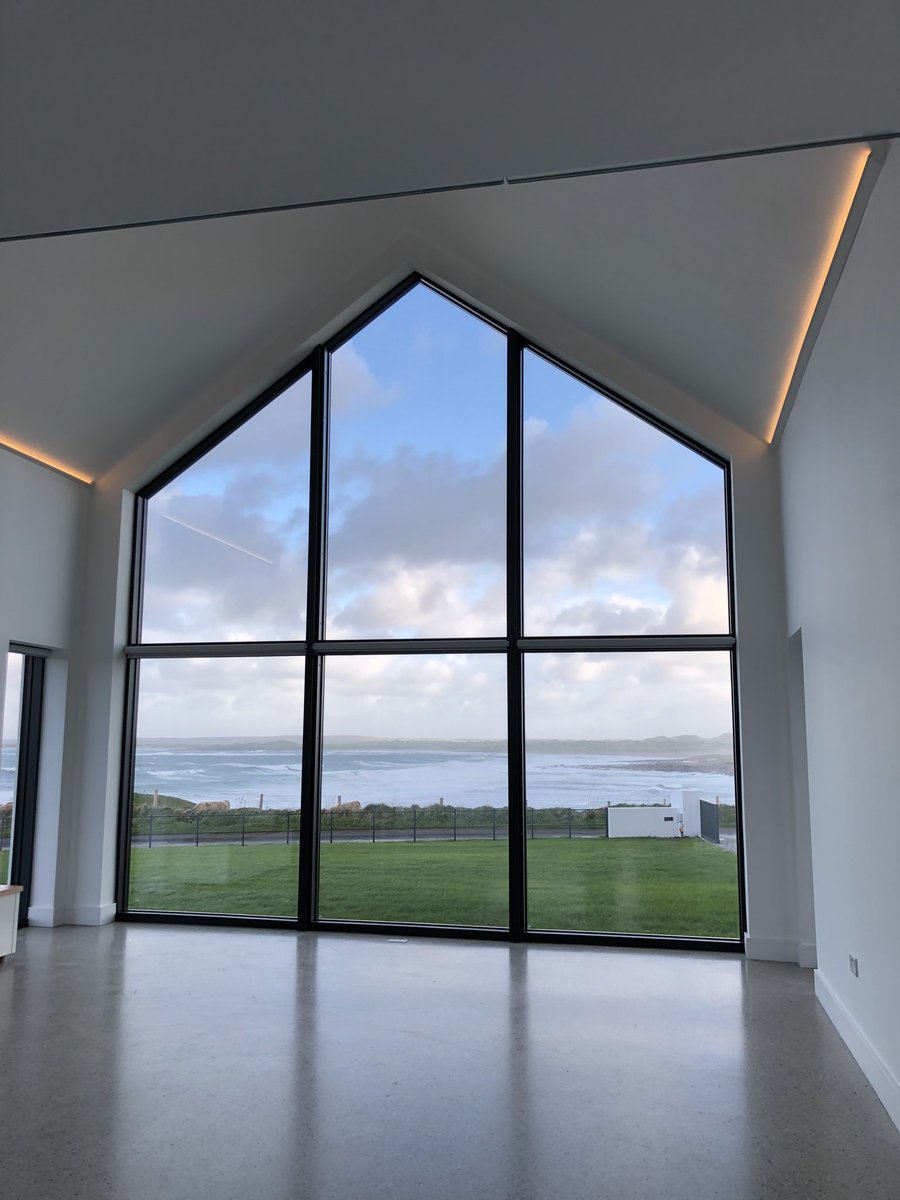 PMcIBuildServ's tweet image. Handover Friday - finally, no thanks to #COVID19 Well done to the main contractor 👌 @sdsengineers @IdealcombiDK #architecture #design #engineering #projectmanagement #WildAtlanticWay