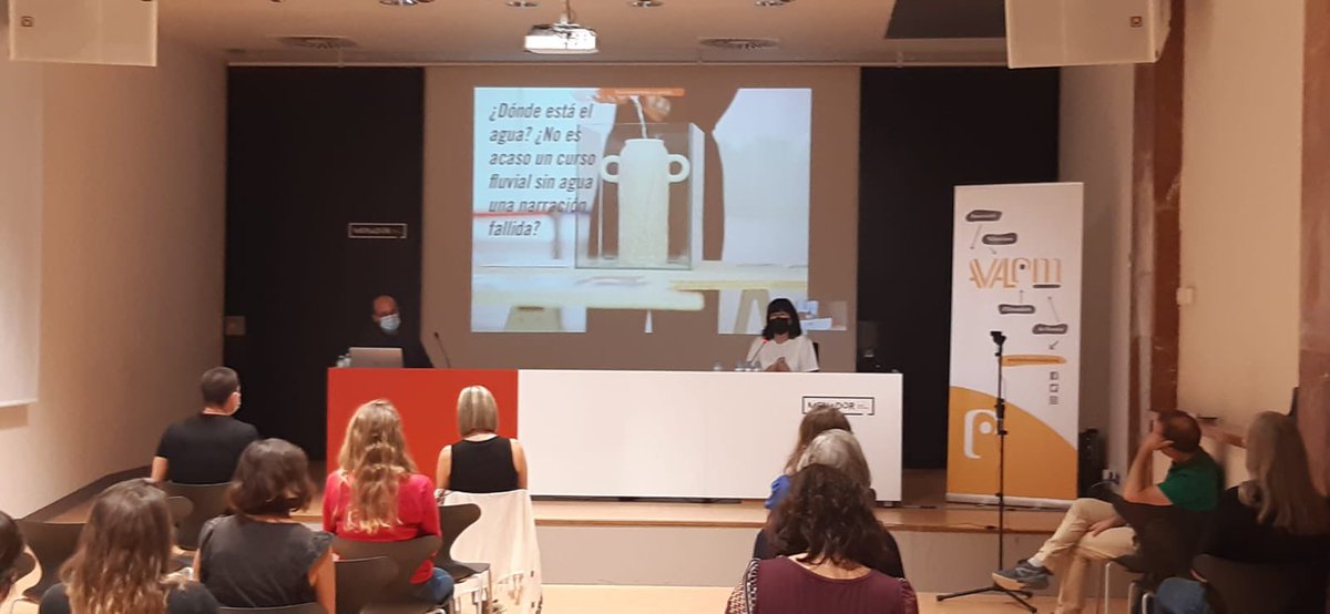 AVALEMeducacion's tweet photo. 1 sessió de les 𝗥𝗘𝗟𝗔𝗖𝗜𝗢𝗡𝗔𝗿❜𝗧 𝟮𝟬𝟮𝟭.
Ponents: @luisvcia de @culturama_sl , @Unadepiratas de @gva_IVAM i Roser Colomar d’ @IDENSITAT
#AVALEM #CSCEFIRE #CastelloEduca @UJIuniversitat #FundacióSoleriGodes @CrearigrupUV @AjuntCastello https://t.co/s9Npm0LCKK