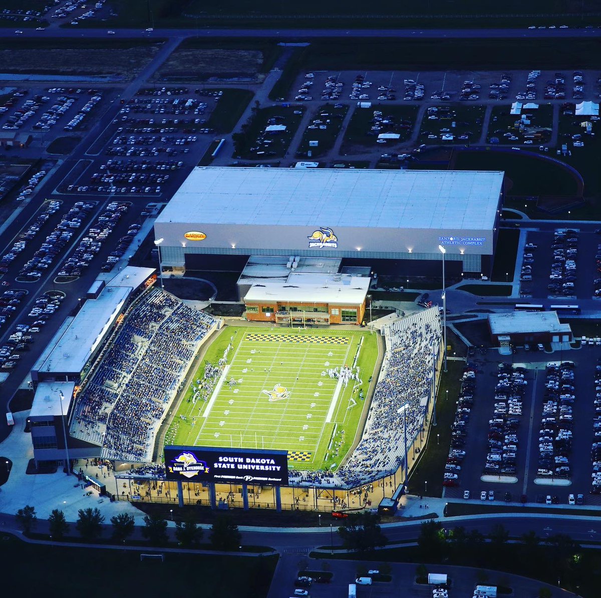 How it started ➡️ How it’s going.
State Field 🏈 Dana J. Dykhouse Stadium <a href="/GoJacksFB/">SDSU Football</a> 
#GoJacks #BringTheBlue
