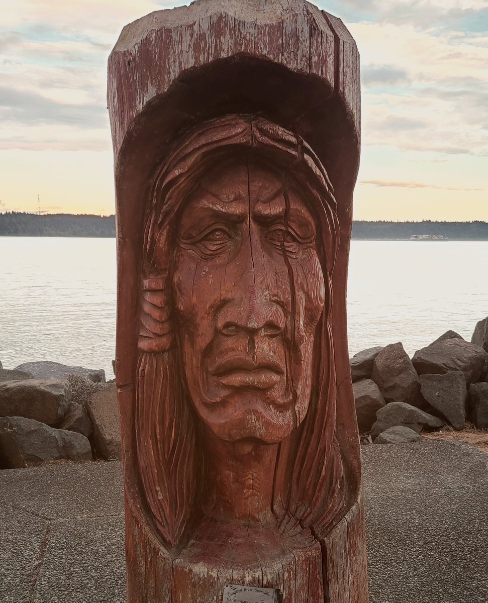 Exploring our Vancouver Island. So many incredible Indigenous carvings to find.