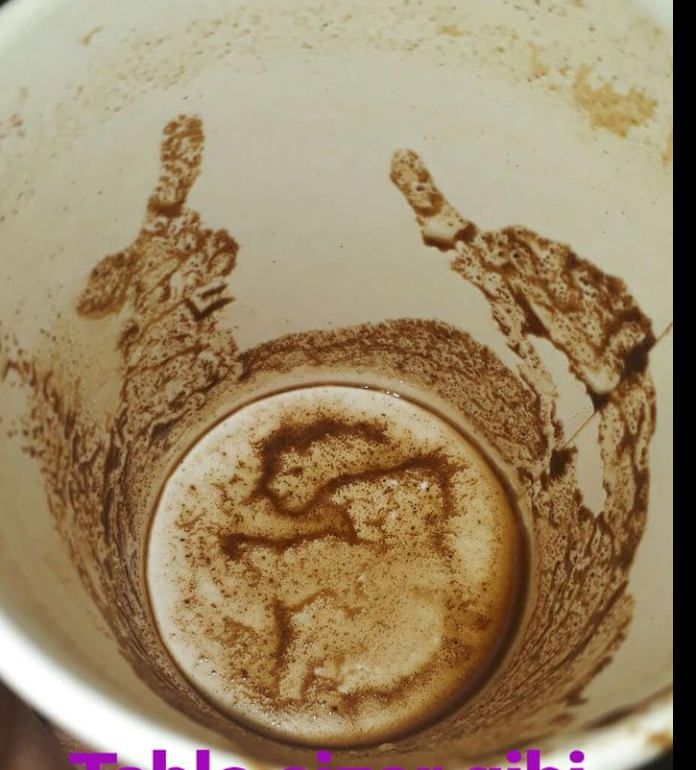 fecirsua's tweet photo. Tablo çizer gibi kahve içmeyen de ne bileyim ☕
#DünyaKahveGünü https://t.co/lytzCJL3R7