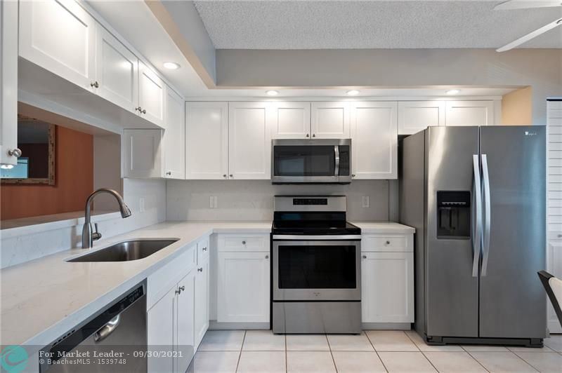 calpilotbretzer's tweet photo. New property just listed in 33027 - https://t.co/MvHSvtR2ru https://t.co/ofDhnH6XkX