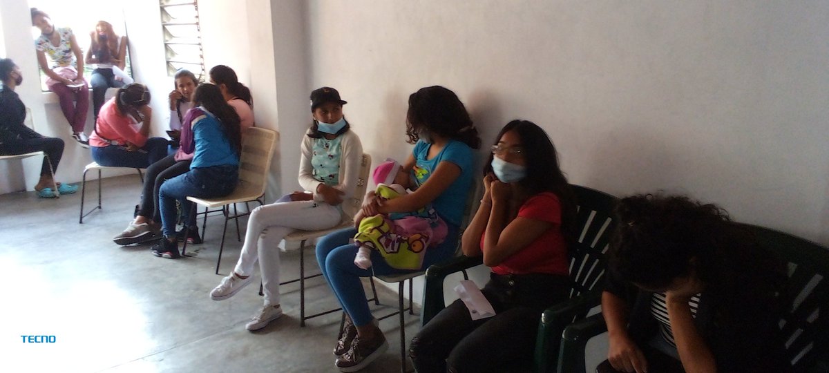 angelcacique's tweet photo. #1eroOct Gramoven, Catia, Parroquia Sucre, Municipio Libertador, Caracas. La jornada se realizó en la sede de la línea Casablanca que en alianza con #TUxVzla y la ONG #Plafan (colocaron 52 implantes) a mujeres entre 15 y 45 años y se les dió la inducción y atención requerida. https://t.co/YFwuL4Z8DJ