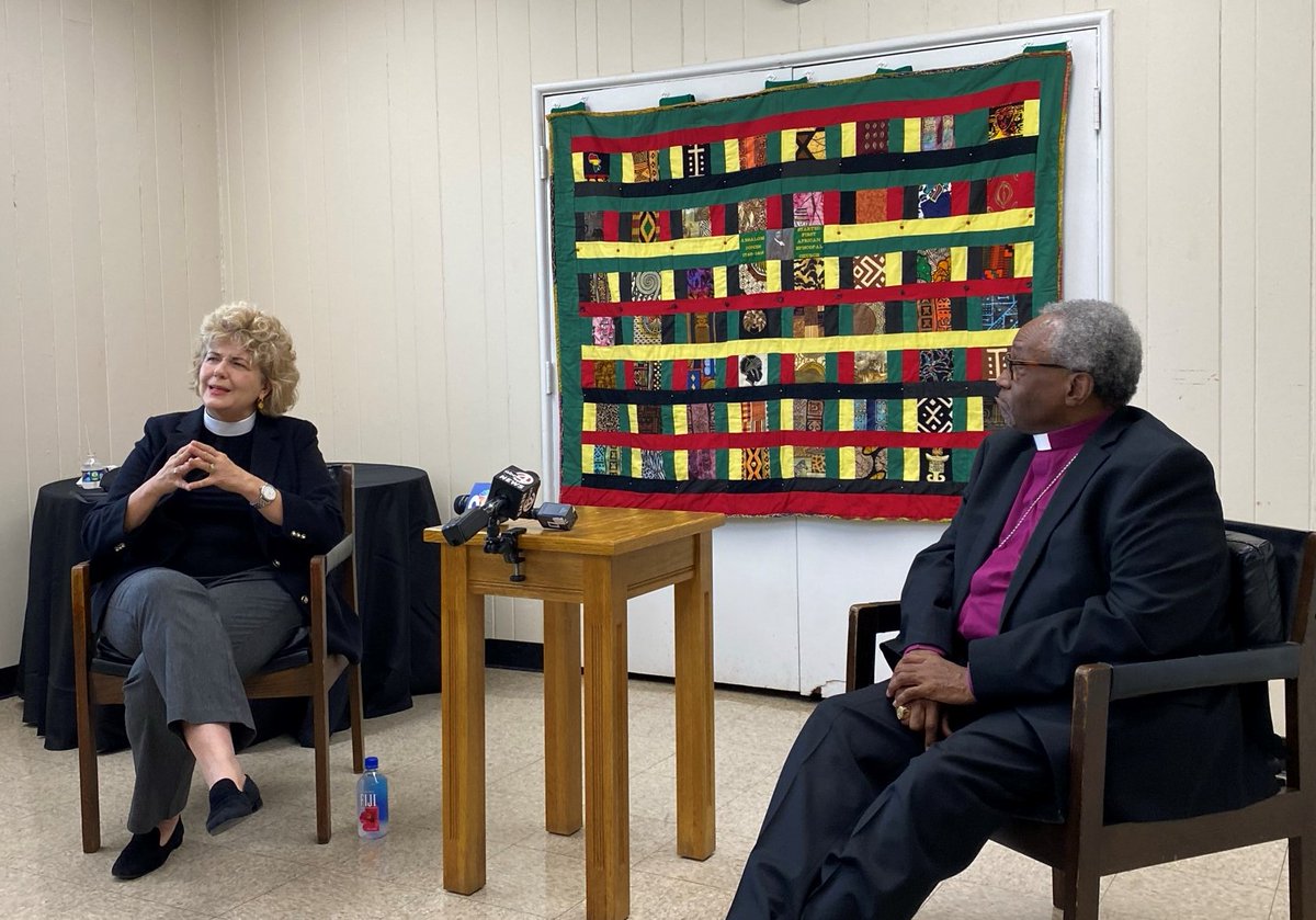 DioceseofSC's tweet photo. It was so wonderful to welcome @PB_Curry to the Diocese of South Carolina today at Calvary Episcopal Church! He and Bishop-elect Ruth Woodliff-Stanley met with diocesan clergy &amp; media ahead of her Consecration tomorrow as our 15th Bishop. #TheEpiscopalChurch #SCBishopXV https://t.co/U6O1E0ZRfO