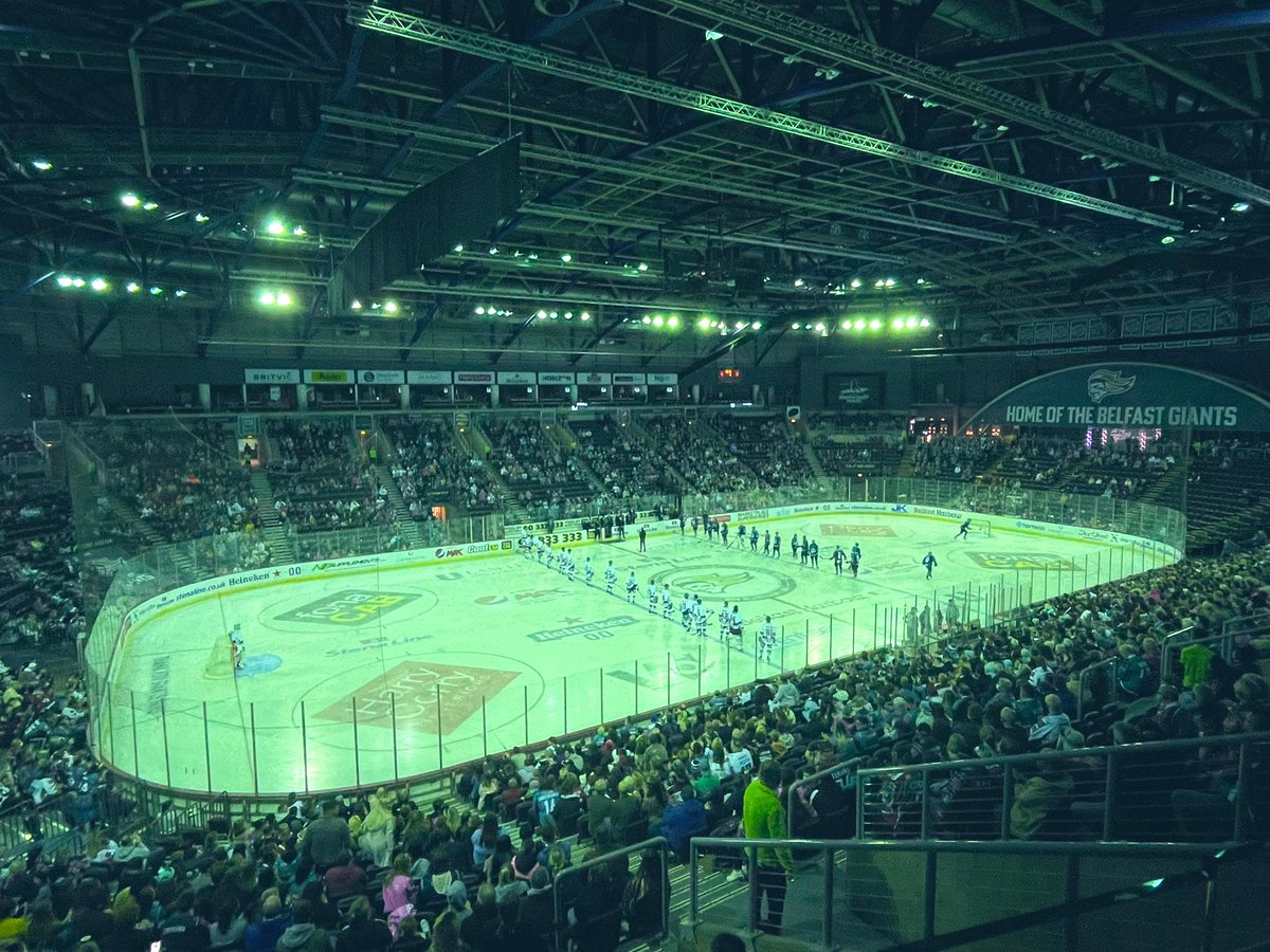 What a beautiful sight 😍🏒

#LetsGoGiants #GiantsReborn