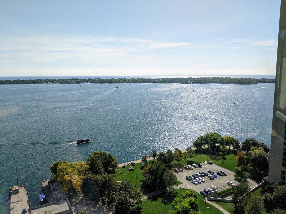 Hello from Toronto! Thrilled to be on my first baseball trip since 2019 and happy to once again be staying at the <a href="/WestinToronto/">WestinToronto</a>, where I stayed in 2013. I'm enjoying this awesome view out my window and will be heading over to Rogers Centre in a bit. #Toronto #BlueJays #playwell