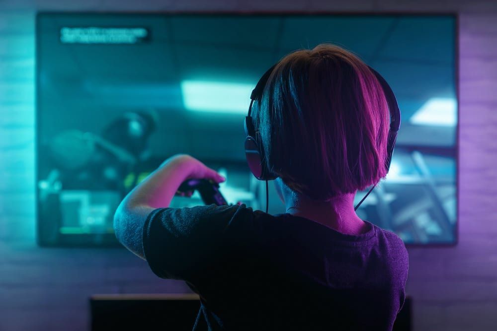 AddictionCentr's tweet image. Last month, the Chinese government enacted new restrictions intended to mitigate video game addiction in children. Gamers under the age of 18 may now spend no more than 3 hours a week on online gaming.
#gaming #china #internetaddict #news #videogames #aa
buff.ly/3APcGzW