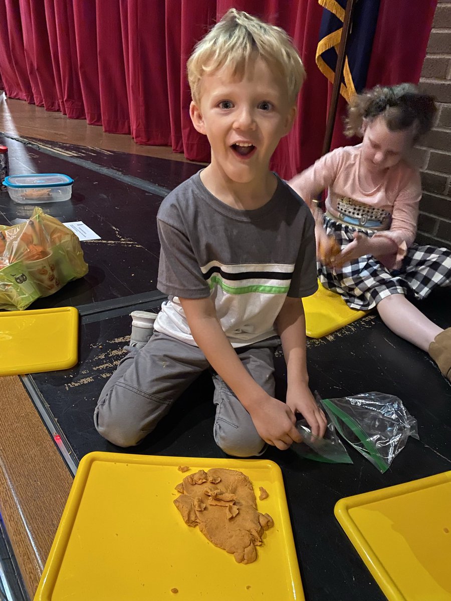 We had another fantastic pumpkin-themed Monthly Meetup today. We made catapults, Jack-o-lanterns, played with pumpkin play dough, and completed some end of the quarter assessments! Counting down the days until the next one 😊<a href="/SDOnlineAcademy/">Sunman-Dearborn Online Academy</a>
