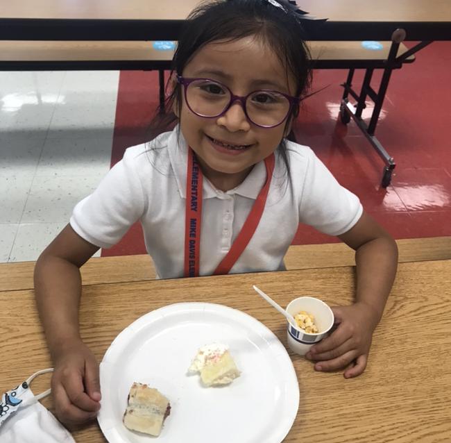 Kindergarten celebrated Hispanic Heritage Month by sampling some traditional Hispanic dishes this afternoon. <a href="/collierschools/">Collier County Public Schools</a> #MDERocks