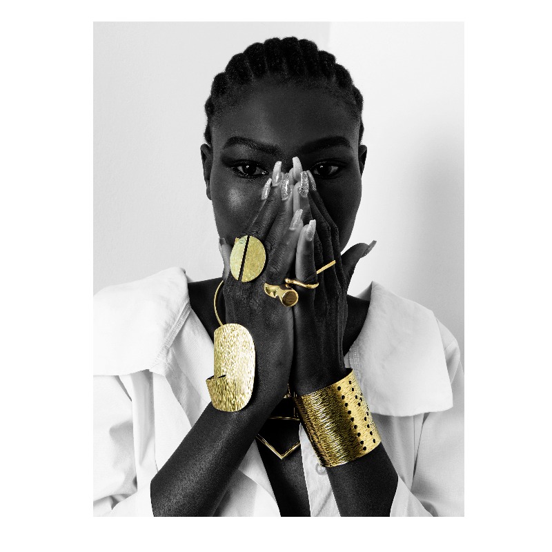 AdeleDejak's tweet photo. It's an ๐ฎ๐ฑ๐ฑ ๐๐ผ ๐ฐ๐ฎ๐ฟ๐ kinda day.
///Weekend Vibes///
#Newmonth #Africanwoman #HandmadeinKenya #Africanfashion #Keyanbrand #Affordableluxury #africanstyle #africanaccessories https://t.co/2iwZ2j2Ma8