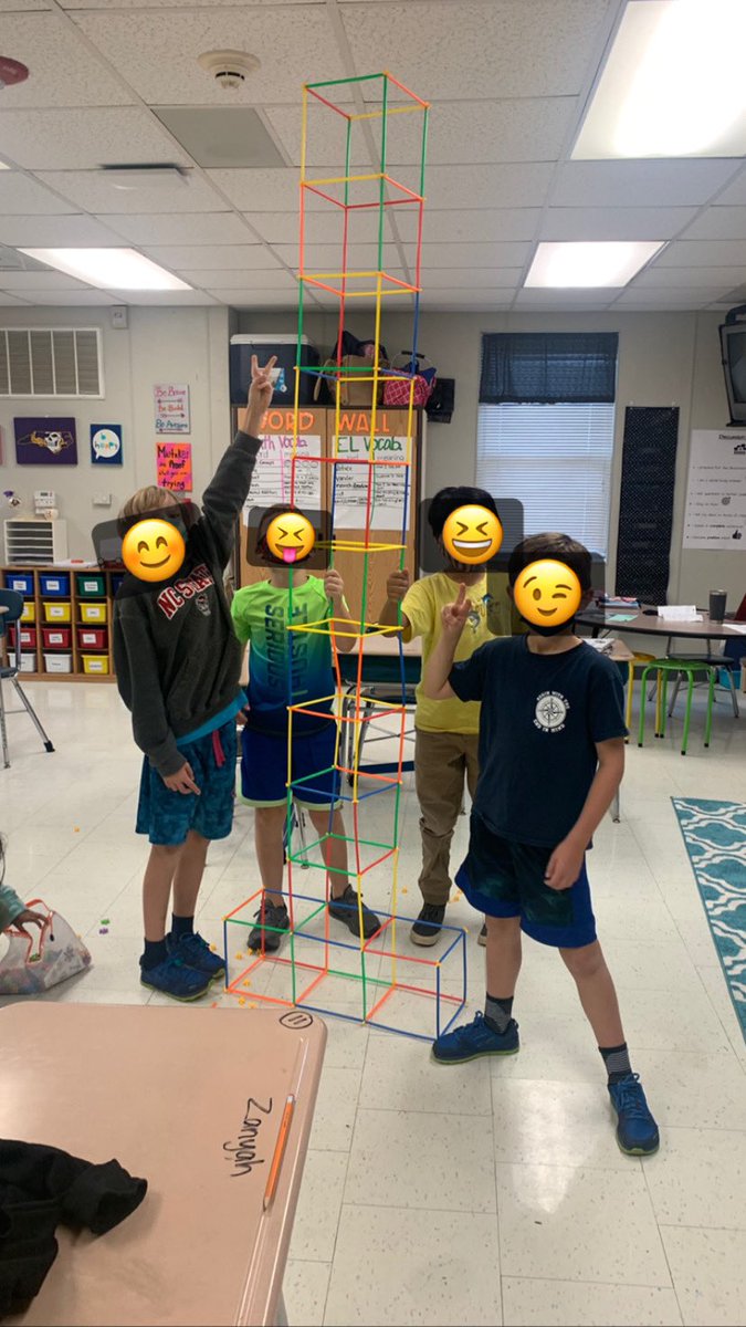 Barwick3rdgrade's tweet photo. Morning play = natural STEM activities! #nomoremorningwork #STEM @3rdCombs https://t.co/E5E77Yu0cS