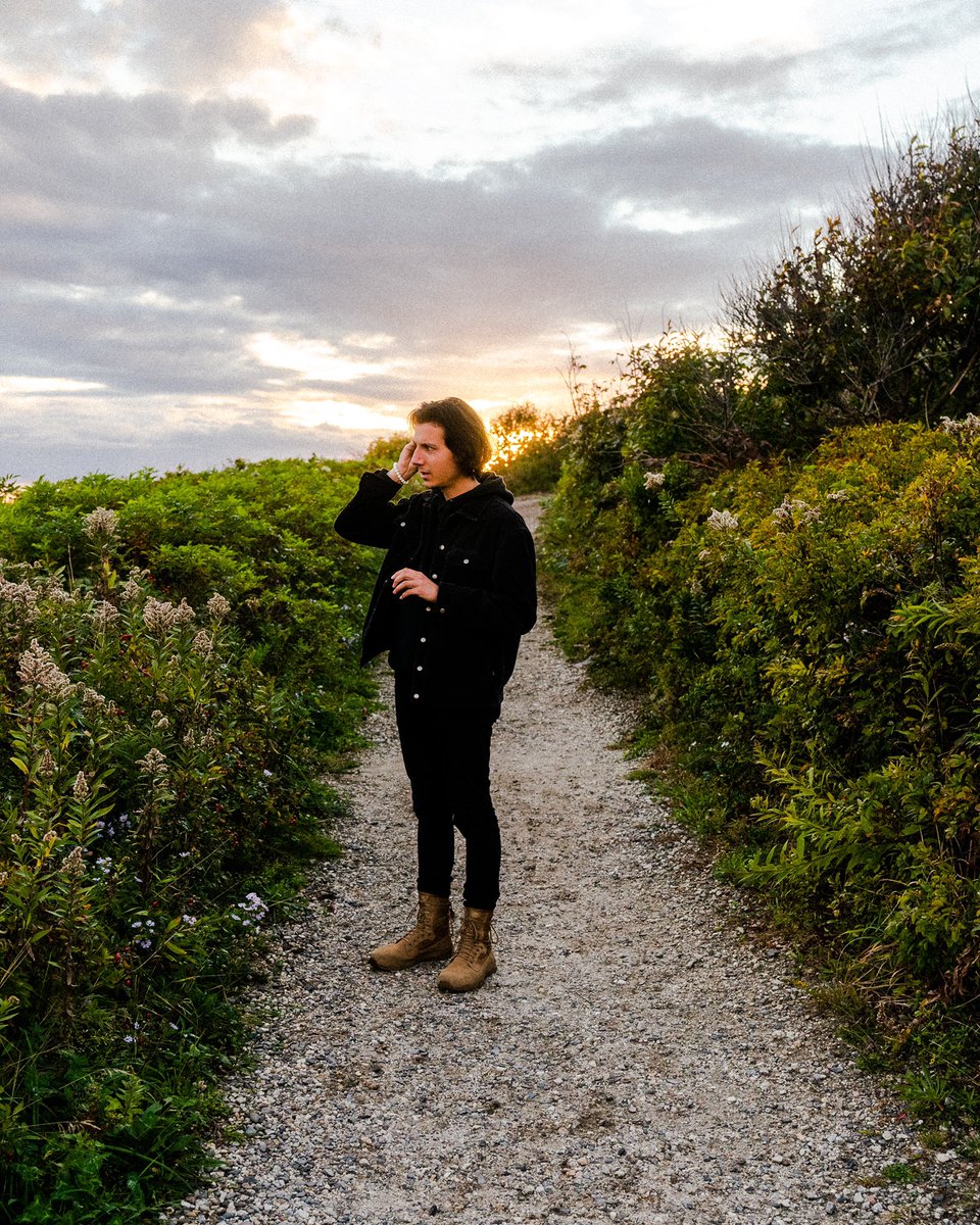 ansonseabra's tweet photo. Loving Maine!! ❤️❤️❤️

📸: @luke_strege https://t.co/gRtRtwXRkN