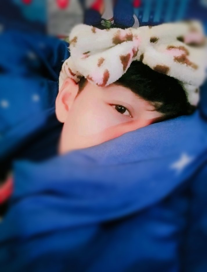 50jYIoq9AxWKLNI's tweet photo. ไม่นอนก็ทักมานี่😛✨
#ทอม #ศรีสะเกษ #ชอบผู้หญิง https://t.co/H4d9ToASa3