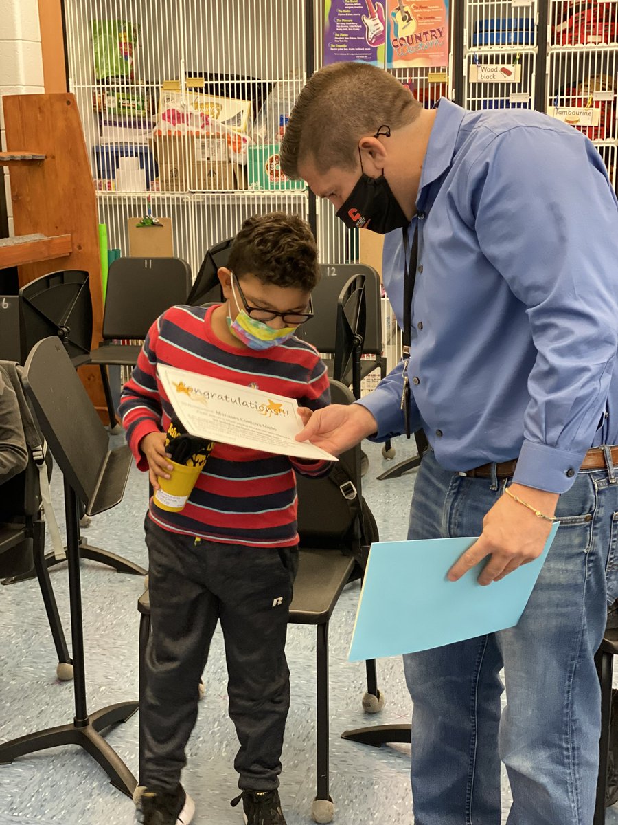 This morning, my class’ #starstudentofthemonth said, “I love school!!!”… I thought, “Just wait until this afternoon!”. Thank you <a href="/VDVpal/">Rob Reavey</a> and <a href="/MsFrevertVDV/">Lindsay Frevert</a> for recognizing this students in such a big way! It matters a lot to them! <a href="/TanyaEMcDonald/">Dr. Tanya McDonald</a>