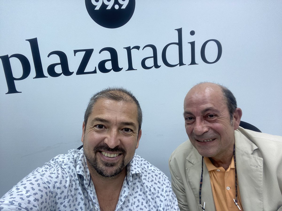 lideresdeaqui's tweet photo. Comenzamos el Líderes de Aquí en la99.9 FM y 101.5 FM. @Barometrocm analiza las encuestas en Valencia y Comunitat y qué partido tiene más opciones de gobernar en el Ayuntamiento y Generalitat. Entrevistamos a las alcaldesas de Alcàsser y El Puig y a los de Massalfassar y Petrés https://t.co/7Po33iI9lp