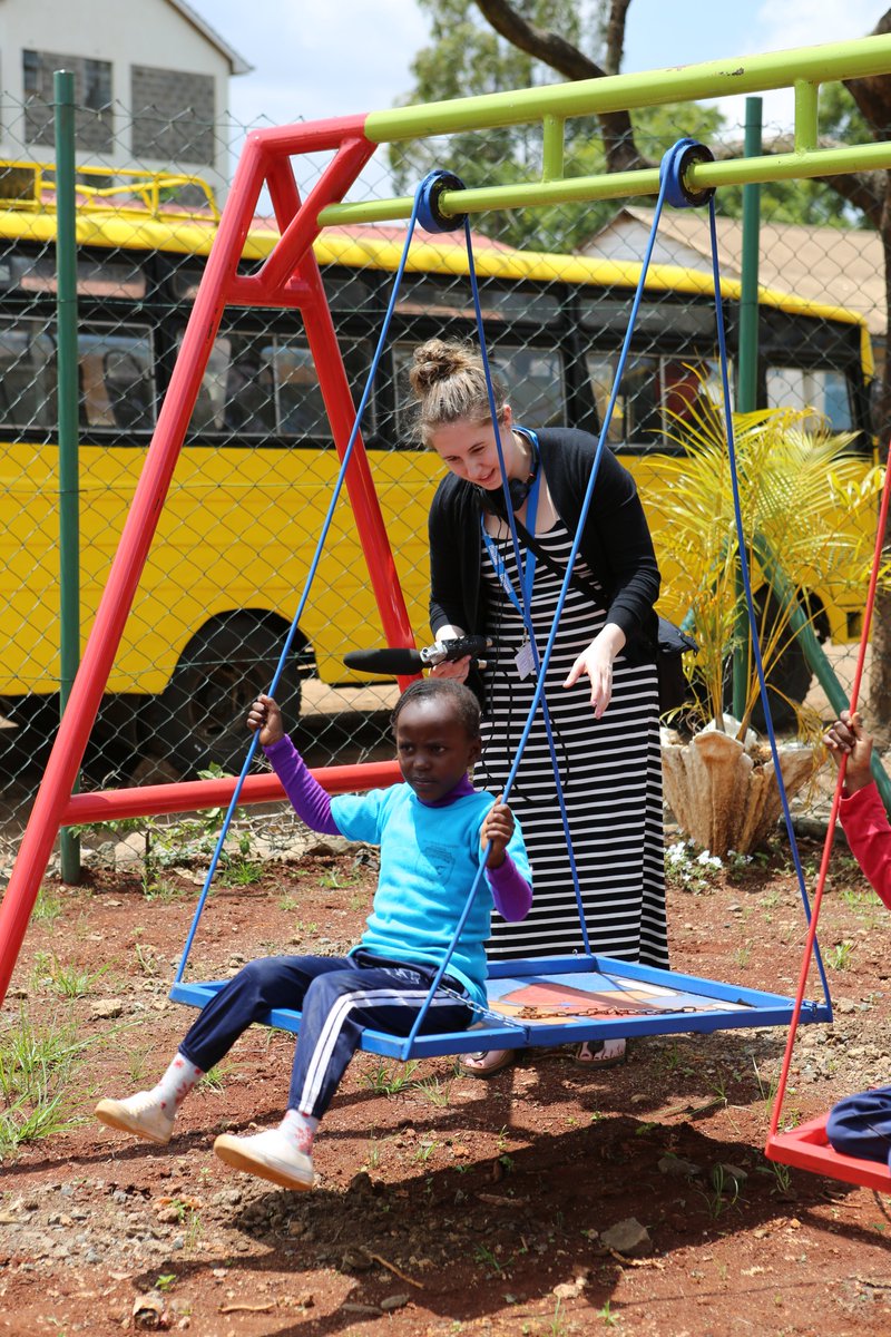 We'd like to introduce you to some of the talented fellows behind our new Beyond School project. 
globalreportingprogram.org/beyond-school/

📷
<a href="/TbayTurner/">Logan Turner</a> in Tromsø, Norway. 
<a href="/Alison_StPierre/">Alison St Pierre</a>, <a href="/mussettb/">Ben Mussett</a>, @bbrraaeella &amp; 
<a href="/hinazimam/">Hina Imam حنا امام</a> in Kathmandu, Nepal. 
<a href="/kassidiecornell/">Kassidie Cornell</a> in Nairobi, Kenya.