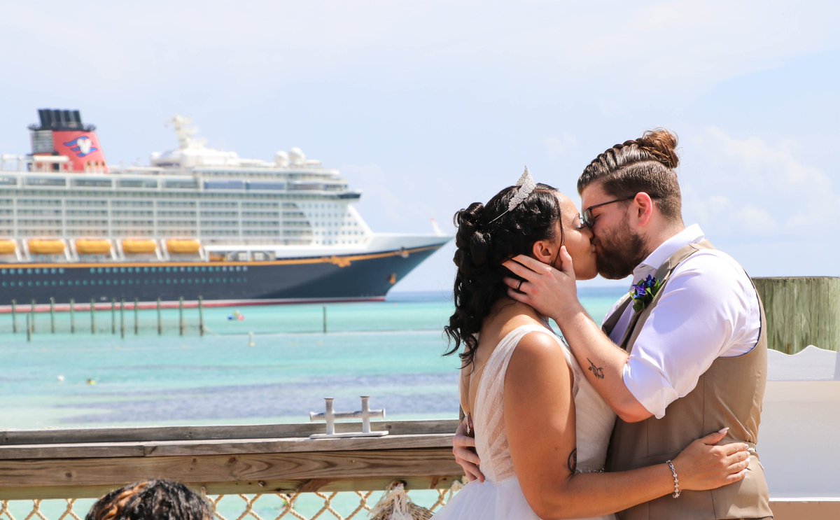 Sharpay_14's tweet photo. Ever look at an event in your life and just think..wow, this was everything I wanted it to be? 🥰 #SweetHirts #BestDayEver #Disney #DisneyFairytaleWeddings  @Disney @DisneyWeddings  @DisneyCruise https://t.co/KZtxwRN9LC