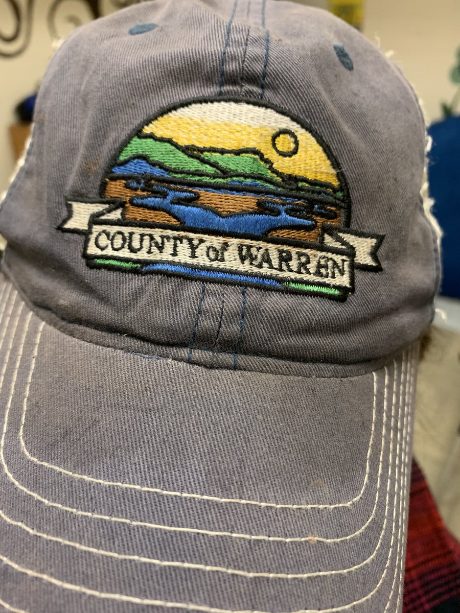 PAWSitivelyPES's tweet photo. Buckle up! This is going to be SOME school year! #OneStatelinerStory #DressLikeAfarmerFriday 🕷🕸👨🏼‍🌾🐖 https://t.co/cgZGF2NZpg