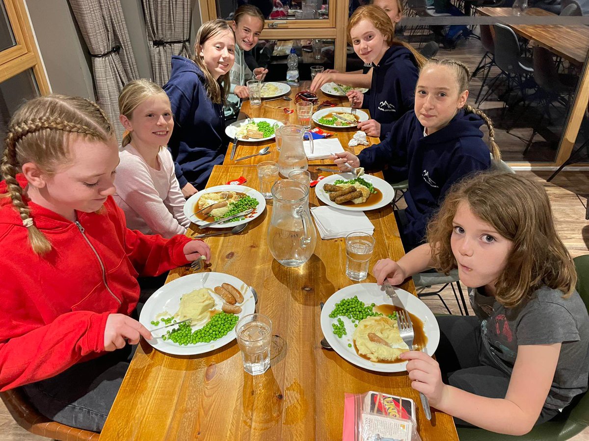 #fuelling for ascent of #bennevis #threepeaks highest mountain in #Scotland and #uk 1,345m to #summit <a href="/radnorsevenoaks/">Radnor House Sevenoaks</a> <a href="/rh7head/">David Paton</a> <a href="/dremmamargrett/">Dr Emma Margrett FCCT (She/ Her)</a> <a href="/OutdoorEd3/">RH7Outdoorlearning</a>