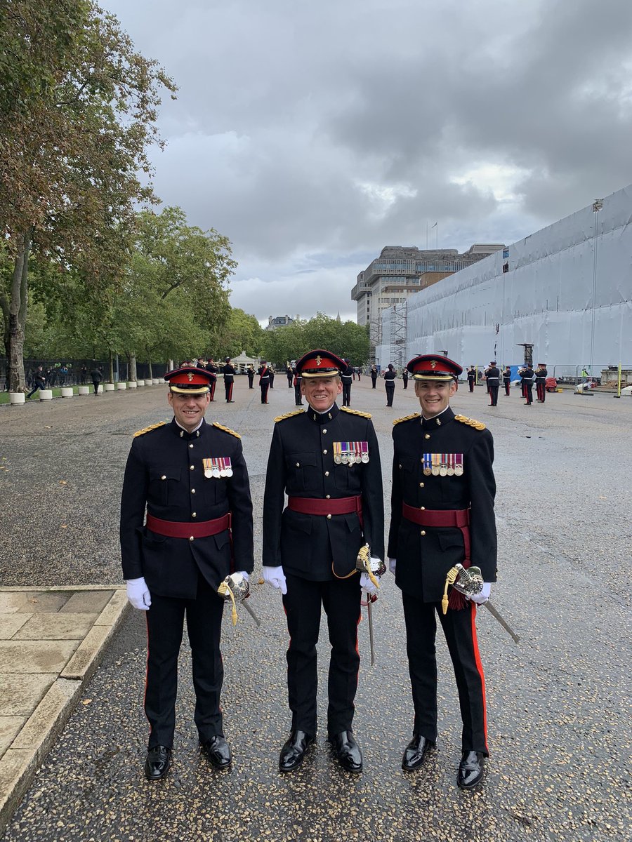 A great day in London celebrating the REME’s 79th birthday alongside the Commanding Officers of <a href="/4BnREME/">4 Armd CS Bn REME</a> and <a href="/3ArmdCSBnREME/">3 REME</a>, watching with great pride the fantastic officers and soldiers of 9 Armoured Company mount guard at Buckingham Palace. <a href="/Official_REME/">REME</a>