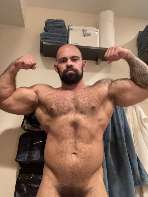 Bulking in progress! Send food and belly rubs. https://t.co/ZFaBMJf0dE<a href="/tag/leather"class="tags"><span>#leather</span></a><a href="/tag/muscle"class="tags"><span>#muscle</span></a><a href="/tag/pup"class="tags"><span>#pup</span></a><a href="/tag/gay"class="tags"><span>#gay</span></a><a href="/tag/chastity"class="tags"><span>#chastity</span></a>