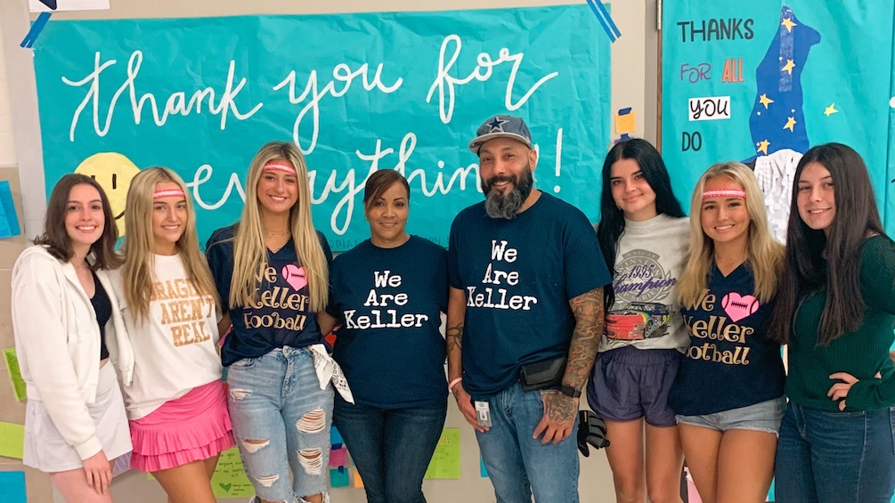 KHSOPBeaut's tweet photo. @KHSIndianNation 
🌎Happy National Custodian Day!🌎

Thank you to all of our custodians for all you do and helping us keep KHS beautiful! https://t.co/sWZnKiXZpV
