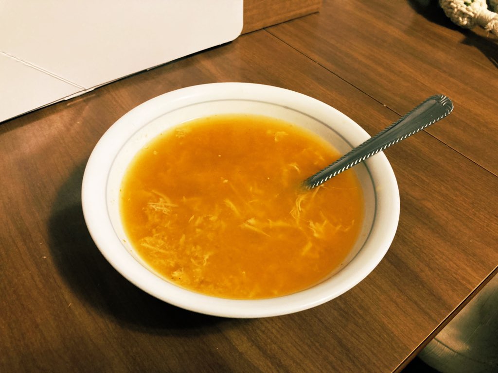 Felt like a hot-bowl-of-soup kind of night! Fun fact- this is part of a batch of my grandma Nonnie’s homemade chicken soup! I keep portions ready in the freezer just for chilly nights like this 🤤🥶 #wmtw #homemade #chickensoup #grandmasrecipe #maine #chilly #fall #soup #Friday