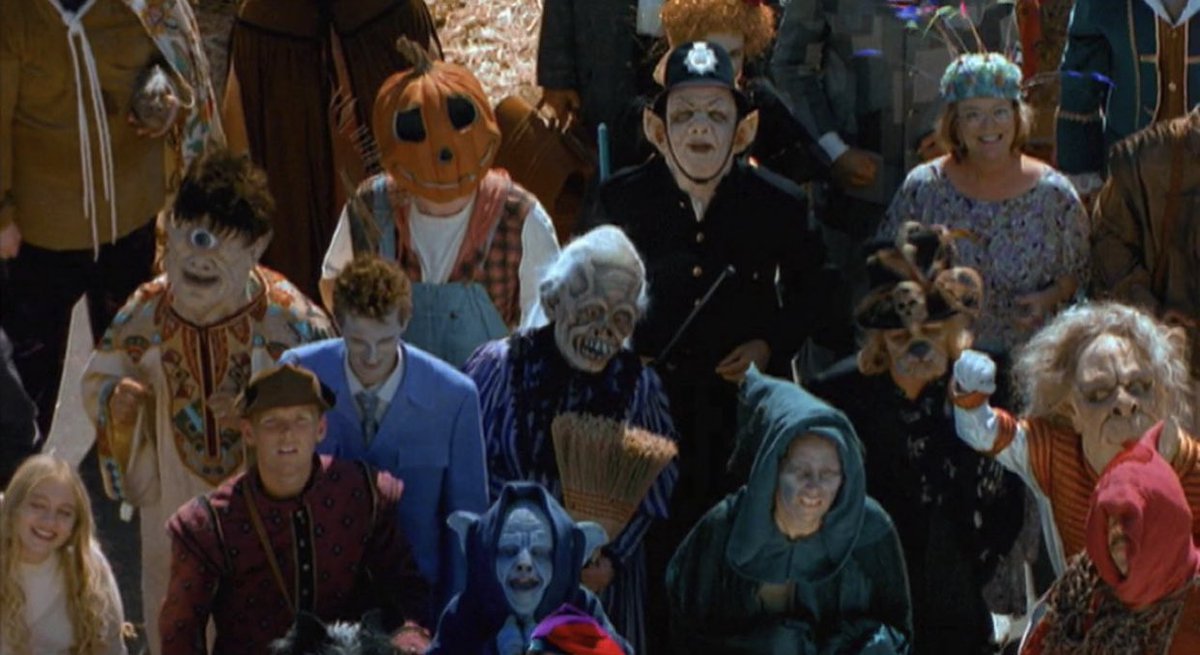 Halloweentown (1998)