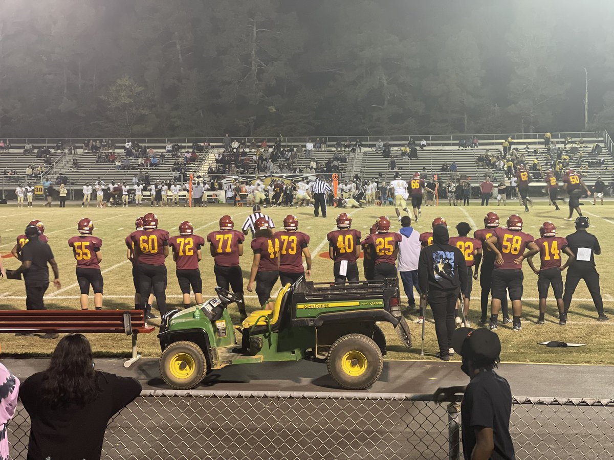 …and the Roadrunners take home the first ever Douglas Byrd attendance area elementary spirit stick! Let’s go!!! #WHOwenES <a href="/CumberlandCoSch/">Cumberland County Schools</a> <a href="/DByrd_Football/">Douglas Byrd Football</a>