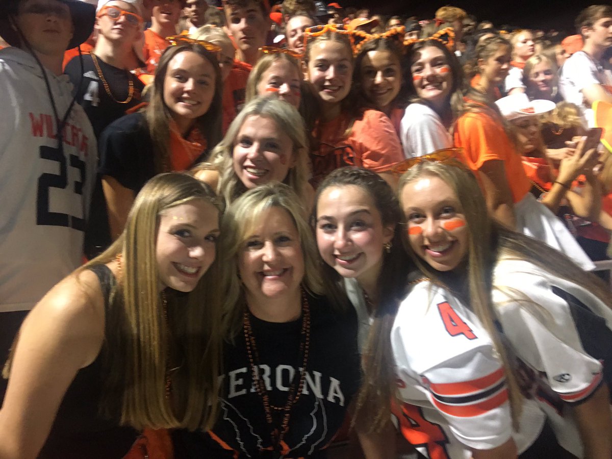 PKHammen's tweet image. Love our Wildcat spirit! #Homecoming2021 #VASD