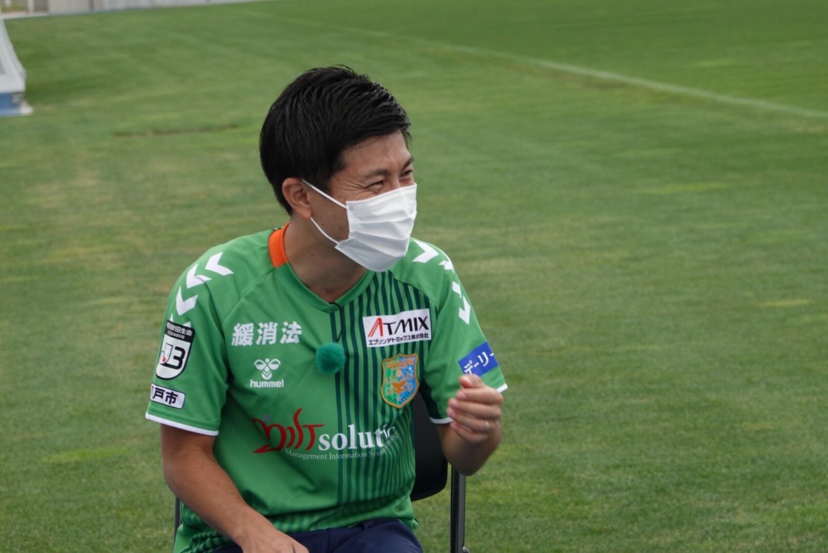 vanraure_staff's tweet photo. 今日❗️
10月2日(土)11時30分放送📺
メインゲスト #佐藤和樹 選手。
ベンチ入りメンバー #小牧成亘 選手&amp;佐藤和樹選手！
間違いなく今回も面白いですよ😂
by広報ようこりん
#ヴァンラーレ八戸
#ABA https://t.co/8P7DNHKfVy