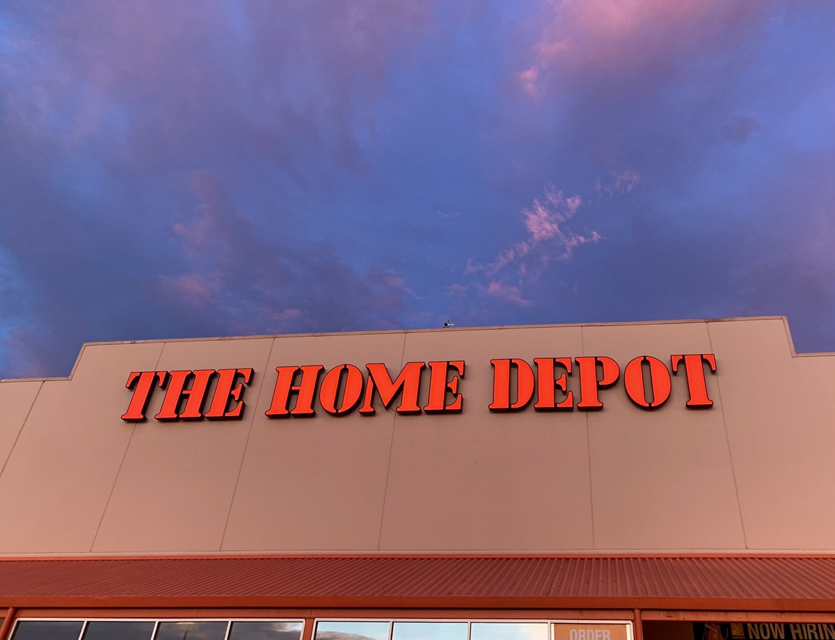 My bf thinks I’m brainwashed by <a href="/HomeDepot/">The Home Depot</a>, because I stopped to take a picture of #HD6523’s store front. I can’t be the only one that loves the orange glow in front of a sunset sky. #OrangeBlooded #Vibes