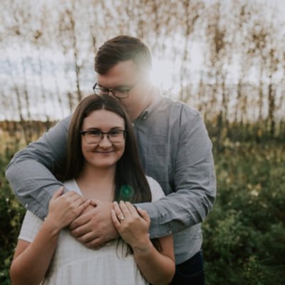 EmmaTLandry's tweet photo. don’t mind me just putting these everywhere 🤪  #NewProfilePic https://t.co/iZyI5on4Sy