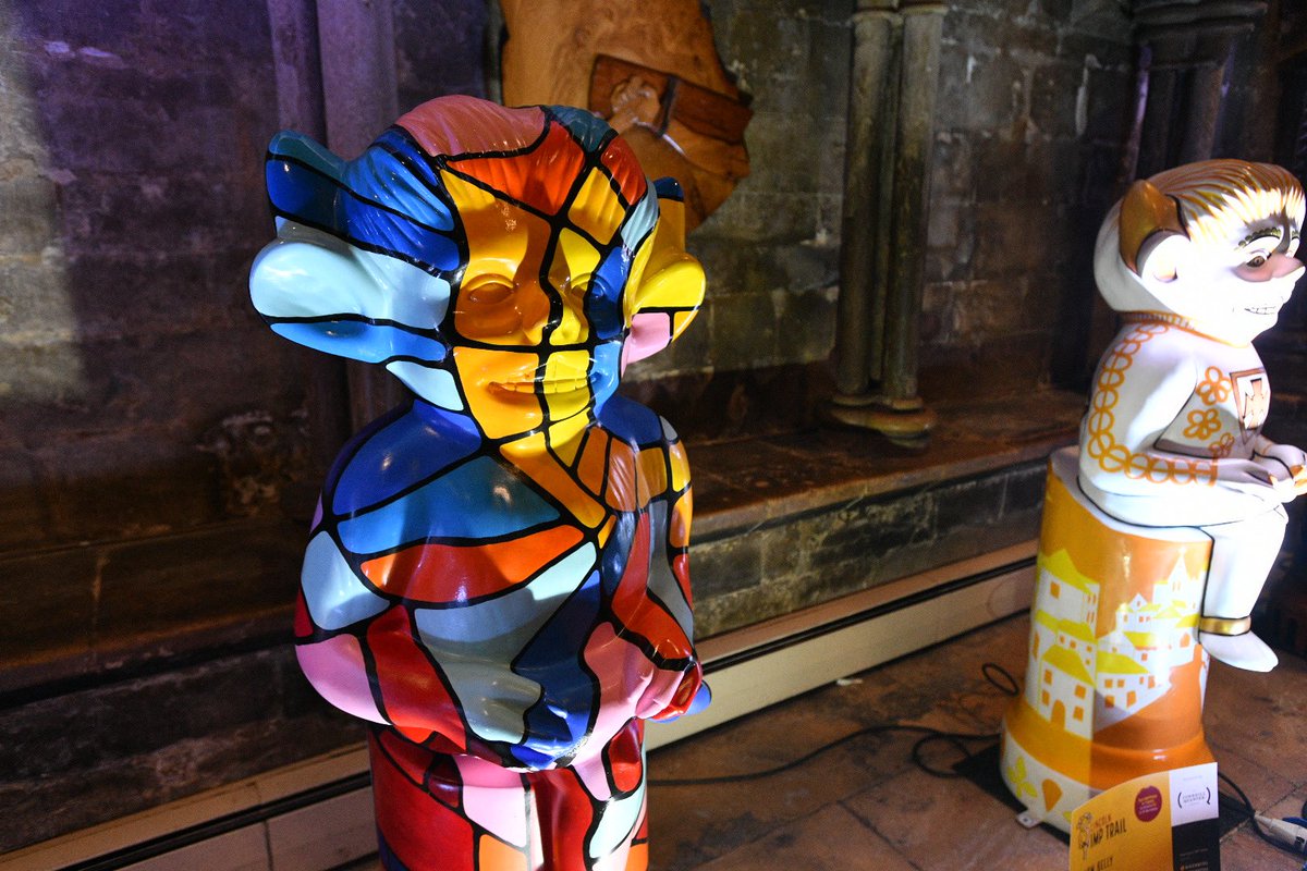 Lincoln_BIG's tweet photo. Thank you to everyone who joined us tonight at the #impauction. Together we raised over £100k @StBarnabasLinc @wildinart @JHWalter @EBP_UK https://t.co/g4eo4pnJF5