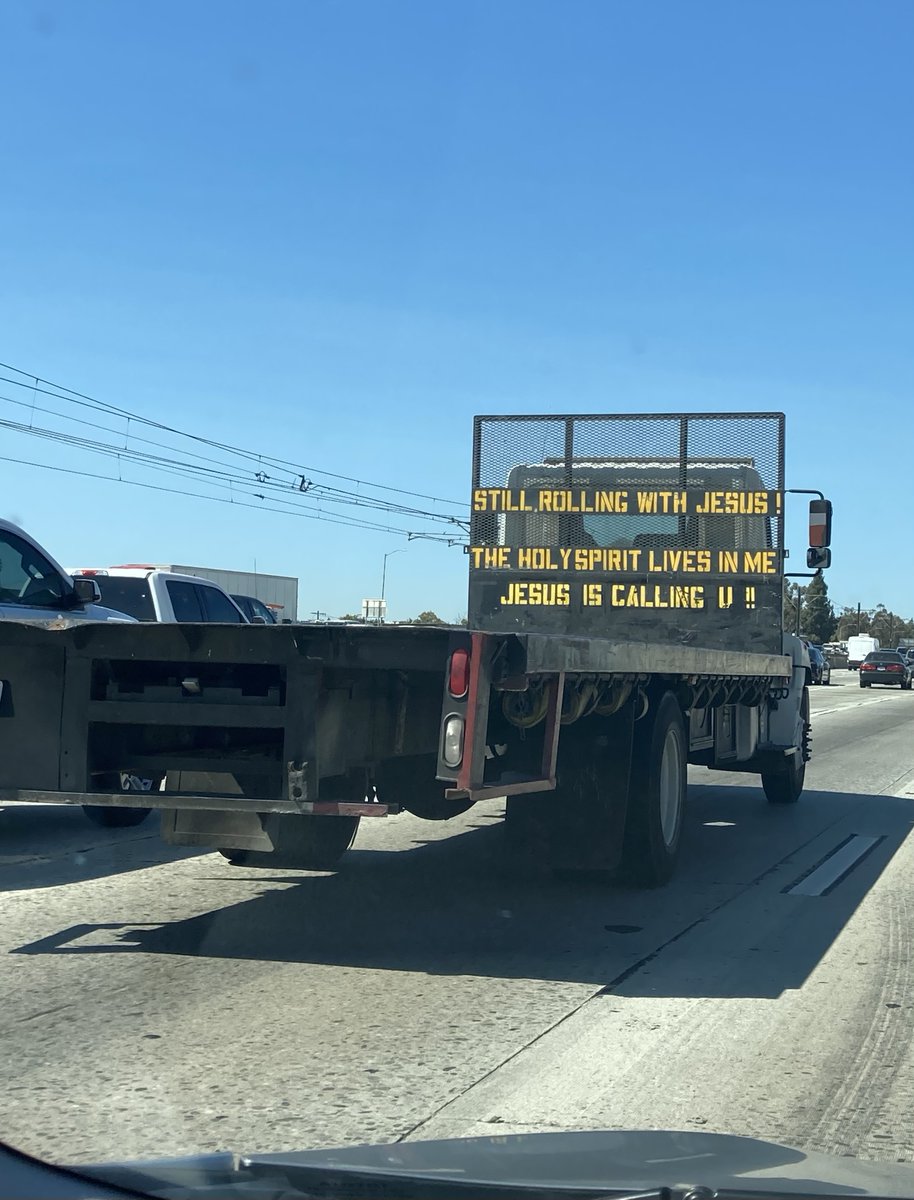 kkla995fm's tweet photo. David James here! Thank you KKLA Family member, Zack for catching this on the 210 in Pasadena this morning...
#HeISTheWaymaker #courage #bold
Hopefully -- his kind of driving matches the sign.
OOPS -- Was that my inside voice? LOL https://t.co/3NH74epC2C