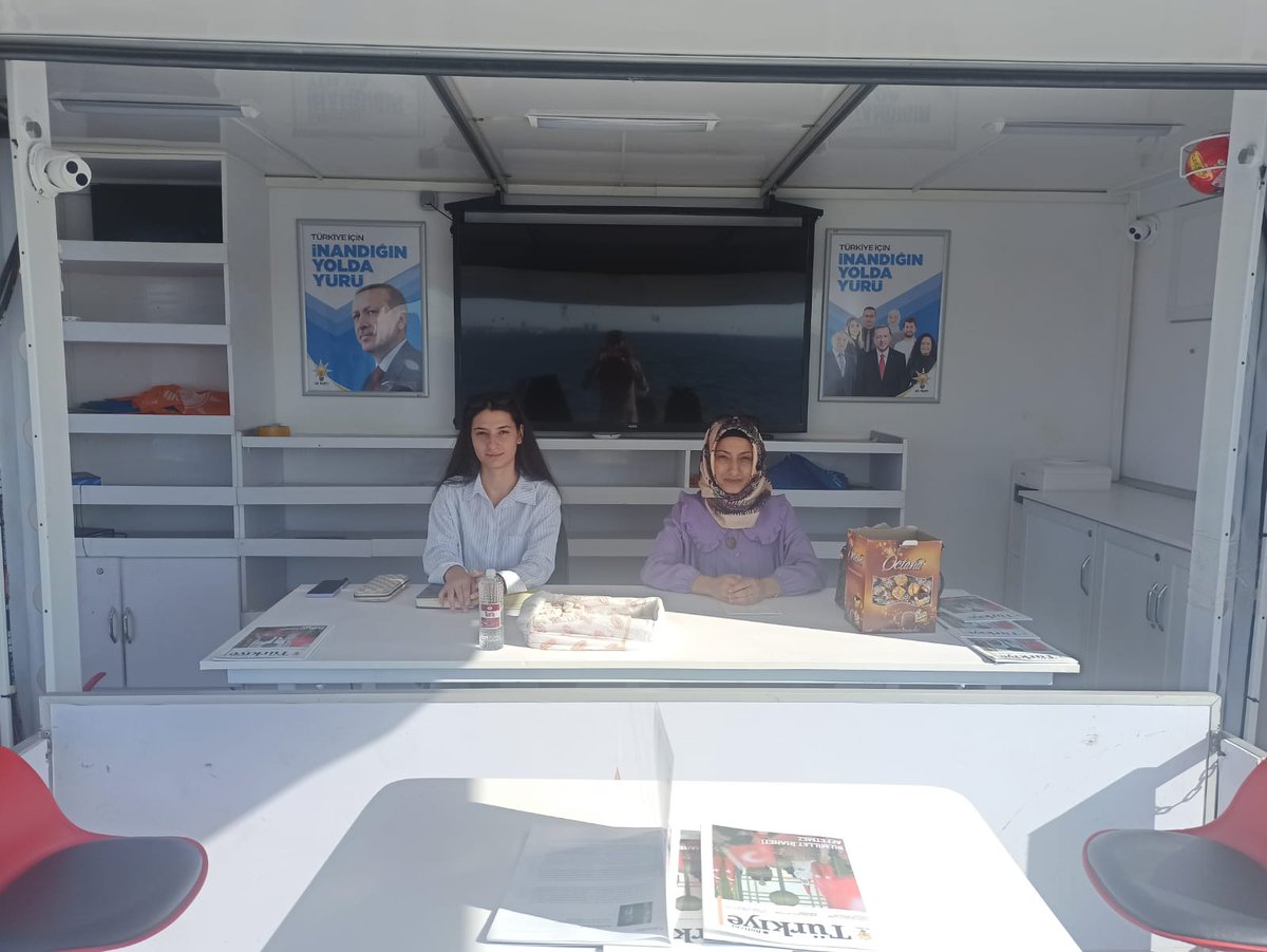 📍 GÜNDOĞDU MEYDANI 

Gençlik Kolları Teşkilatı olarak Mobil Aracımızda vatandaşlararımız ile buluştuk ve üyelik işlemlerini gerçekleştirdik.