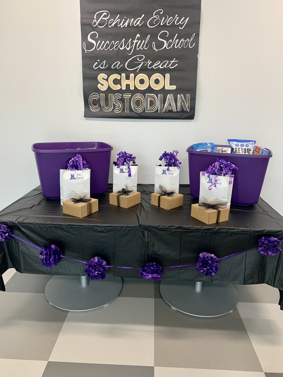 GNA_CIC's tweet photo. There are not enough words to express our sincerest gratitude for these AMAZING humans! Everyday @SMCISD_Rod should be #NationalCustodianDay #TheKnightWay https://t.co/6lEAHg4UkY