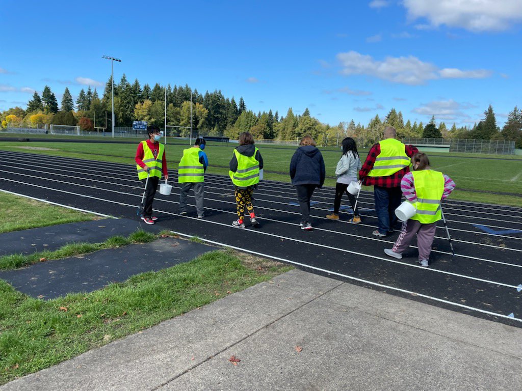 skyviewstormwa's tweet photo. TSK students doing some vocational training AND giving back to our community?! THAT is culture, this is US! #SHSTogether #RollStorm #TIE https://t.co/t7JpqhGfAR