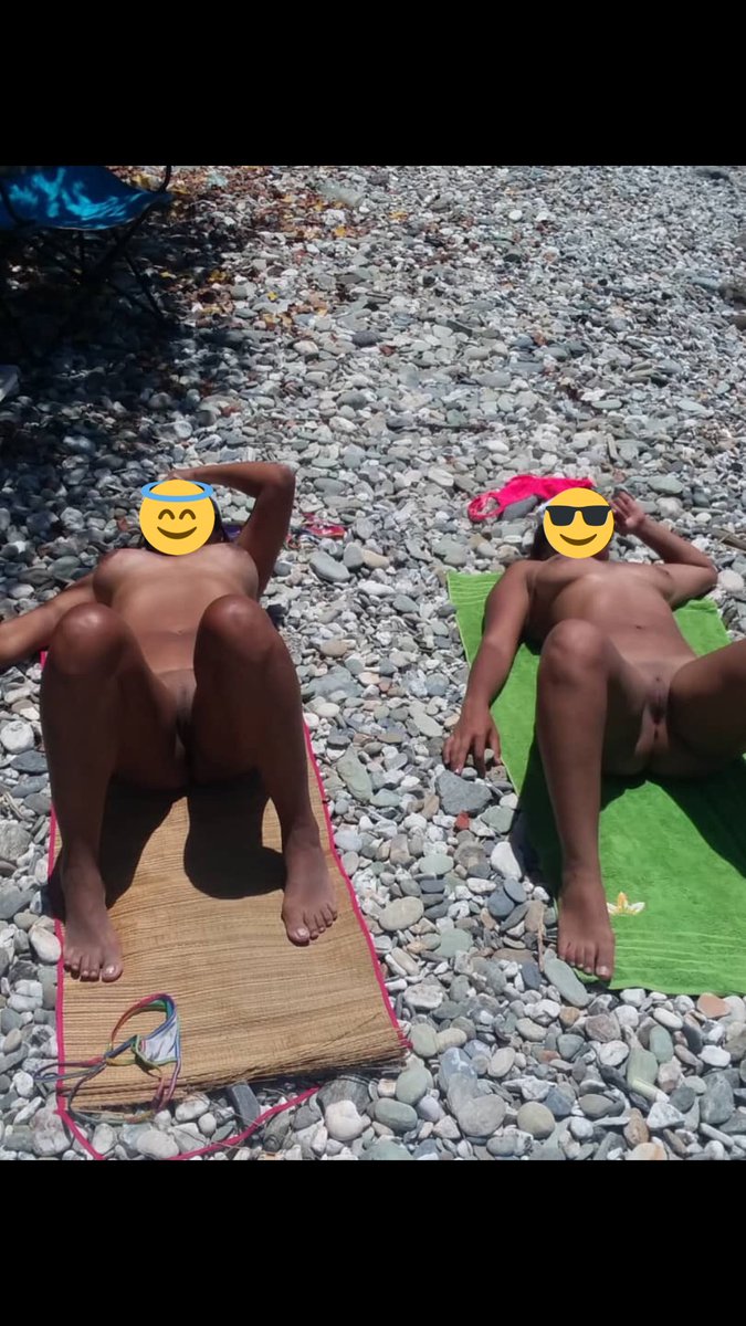 leoygeminis78's tweet photo. Mañana vamos a la playa que pareja les gustaría acompañarnos y broncearnos así. https://t.co/WJHVshlP2E
