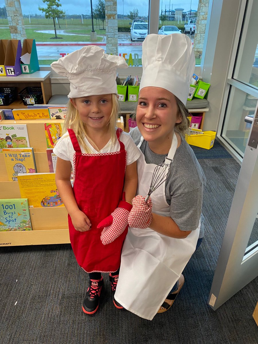 MrsDavidsHerd's tweet photo. We were cooking up some fun in Kindergarten today! 👩‍🍳 https://t.co/Ufwxp2ed0B