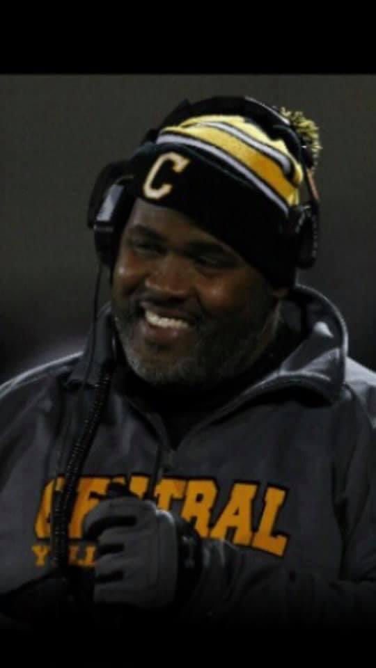 loucentralsport's tweet photo. #HowWasYourStadiumNamed
The Tyrran “Ty” W. Scroggins stadium named after our coach of 10 seasons and 5 state titles wins. He became the first African American KHSAA coach to win a state title in 2007. I DO MY THING, IN JESUS NAME. He will always be missed &amp; loved. https://t.co/utiLGPdP49